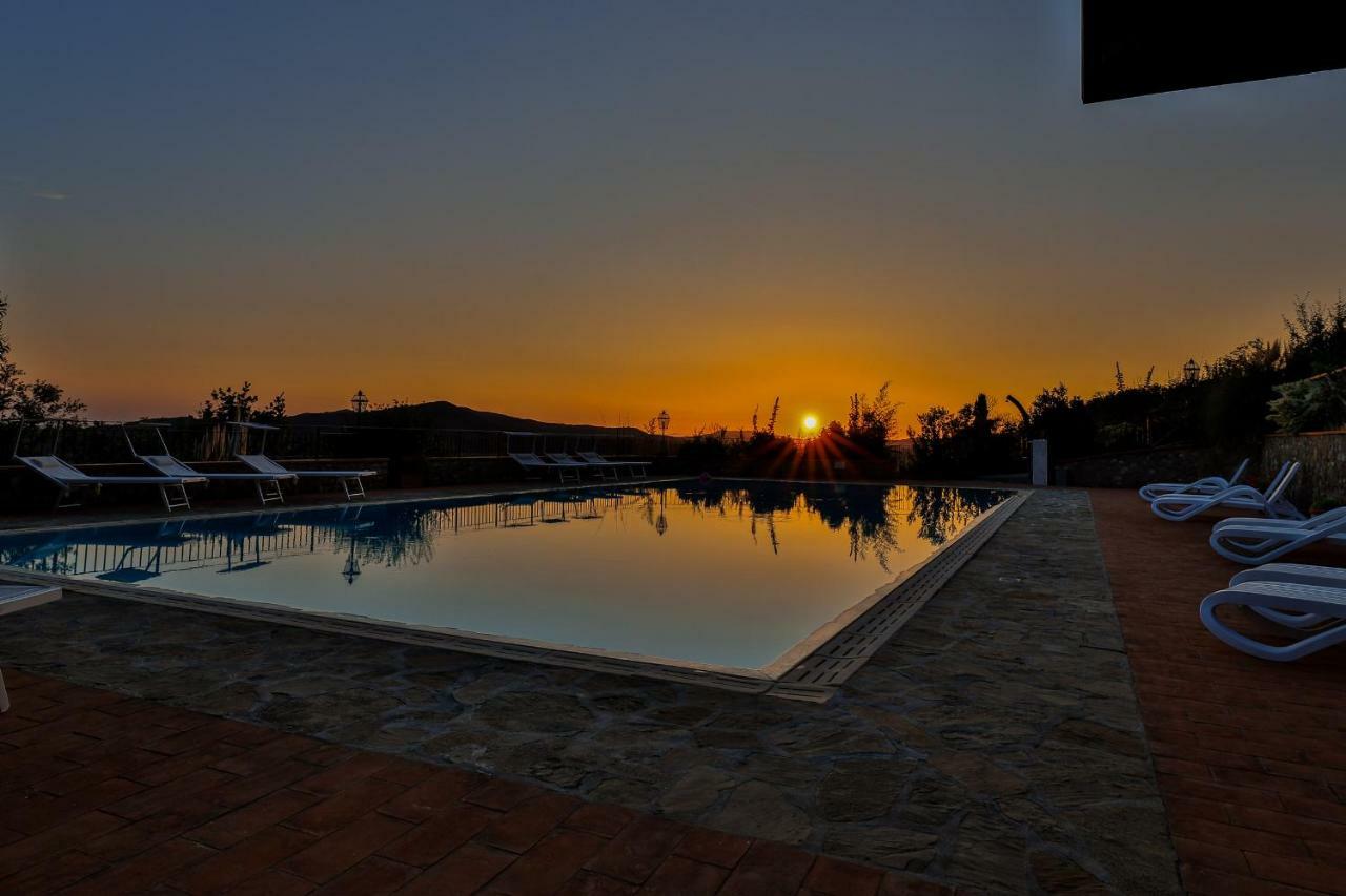Tenuta Colombaio Casole dʼElsa Екстериор снимка
